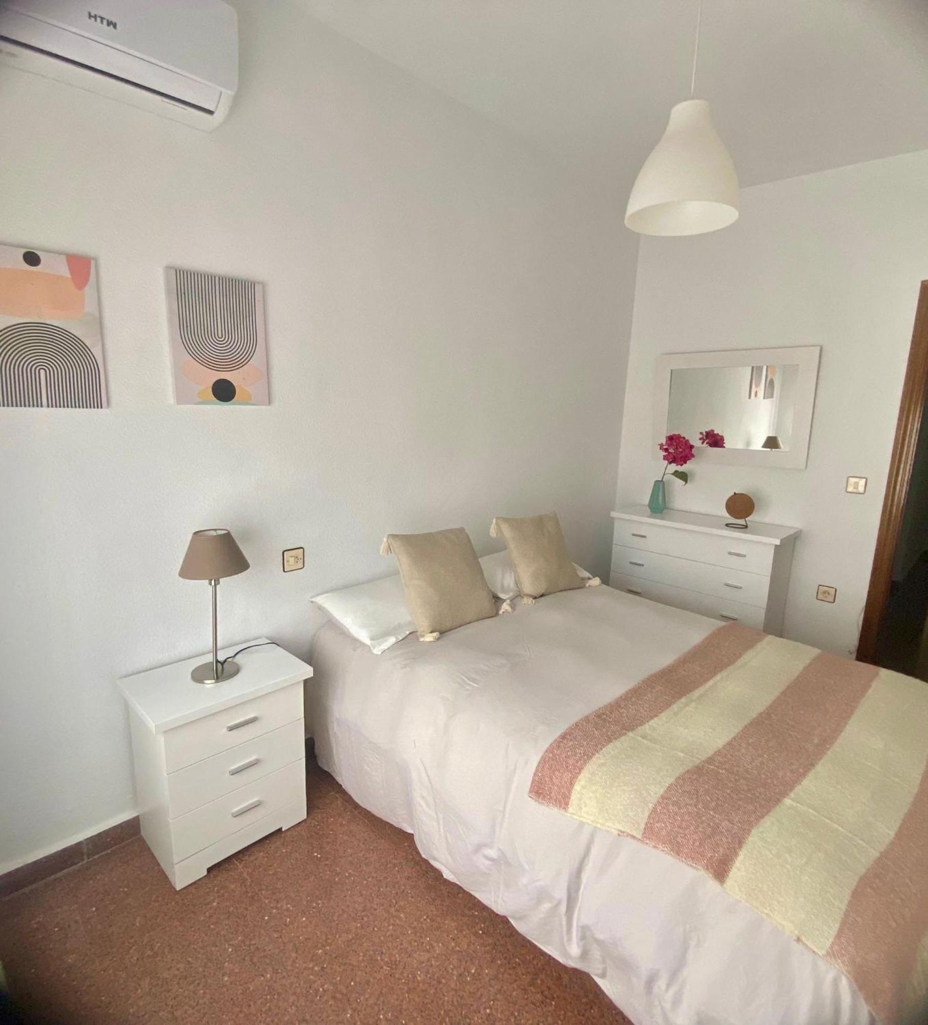 Vera Apartment, Acogedor Y Tranquilo En El Corazon De La Ciudad Antequera Dış mekan fotoğraf